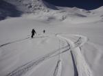 Descente du glacier de Moming, en mai, dans des conditions parfaites