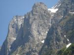Le Scheideggwetterhorn et son pilier ouest à gauche et le Hühnergutzhorn au centre