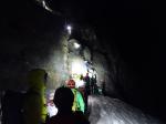 Première corde fixe, tout en bas, bientôt des feux comme au tunnel du Gotthard?