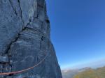 Eiger, Löcherspiel,