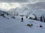 Départ de la descente du versant ouest du Hohniesen, le Winterhorn en arrière plan